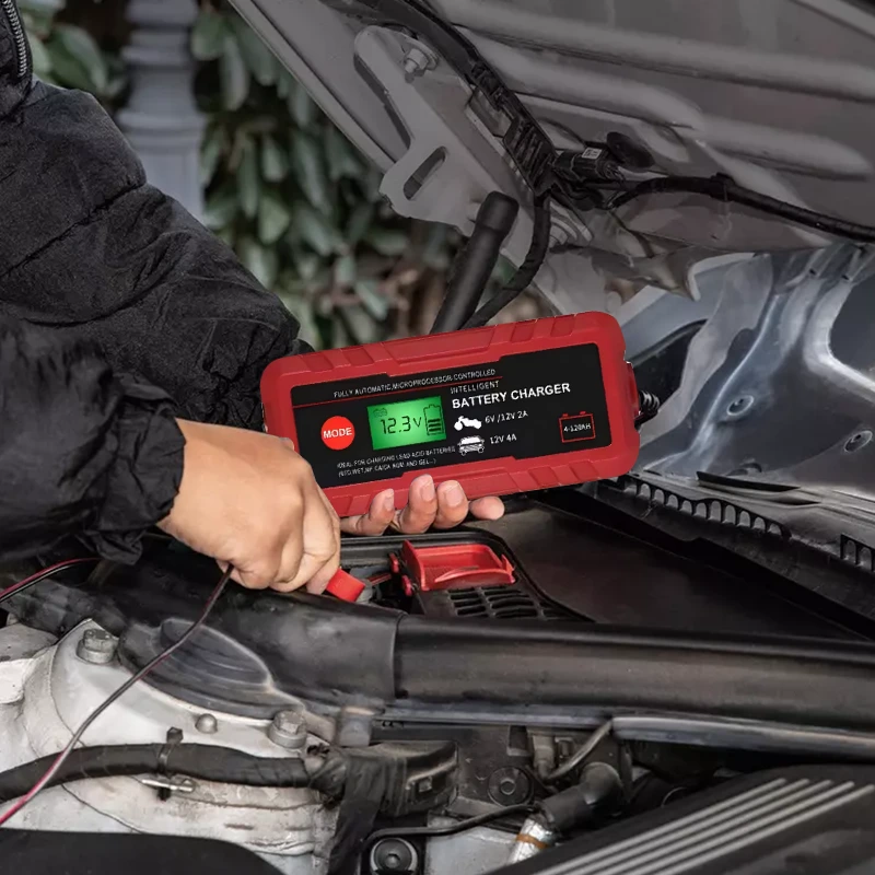 Charger ng baterya ng kotse